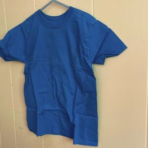 Pair of Fruit of Loom tops. One short sleeve other long